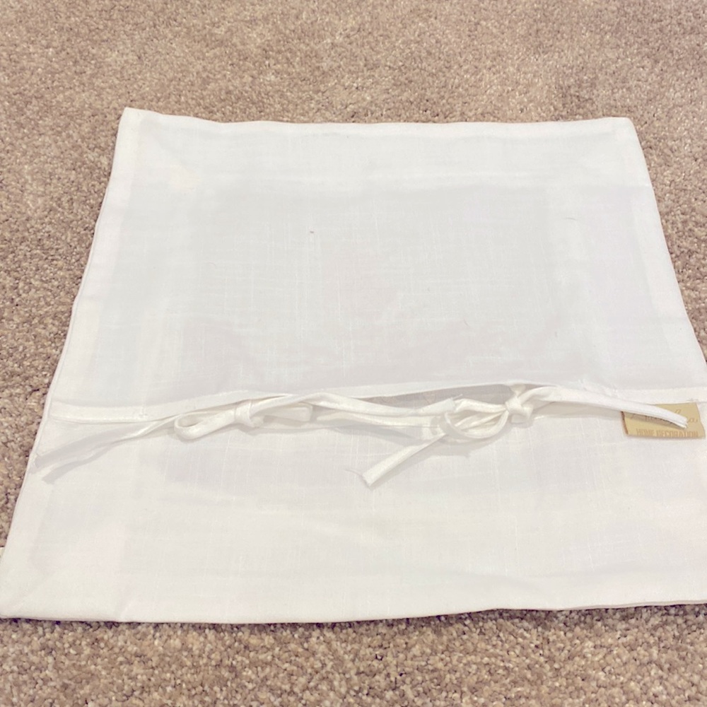 Pair - French Linen Embroidered Pillow Covers - Picture 5 of 7